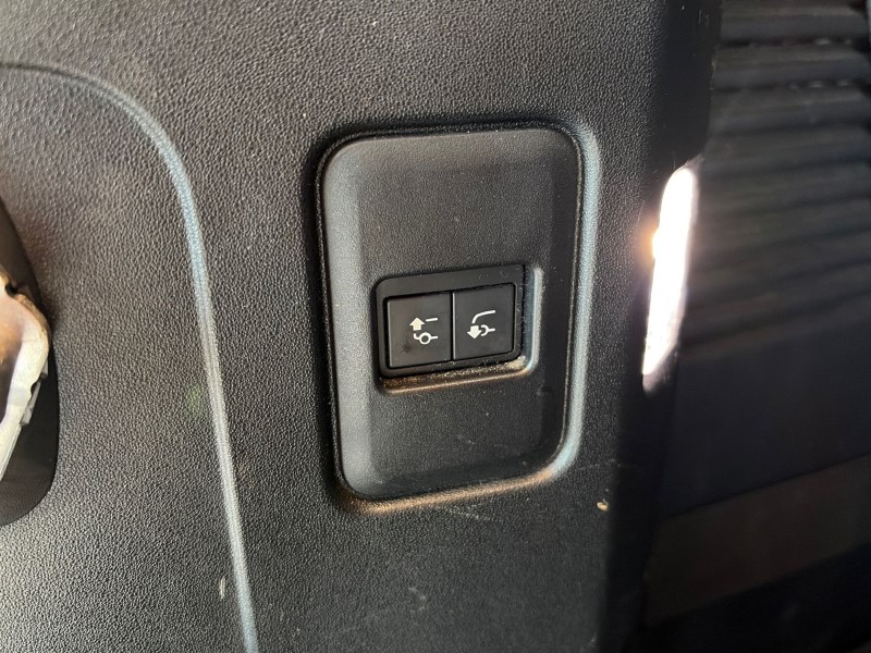 Used Land Rover Defender 2023 for sale - 77071183: Photo 22