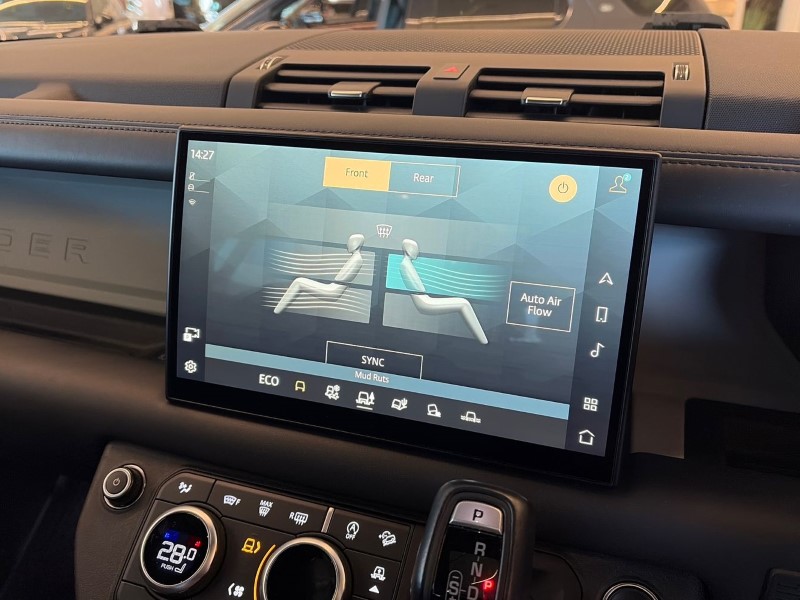 Used Land Rover Defender 2023 for sale - 77071183: Photo 36