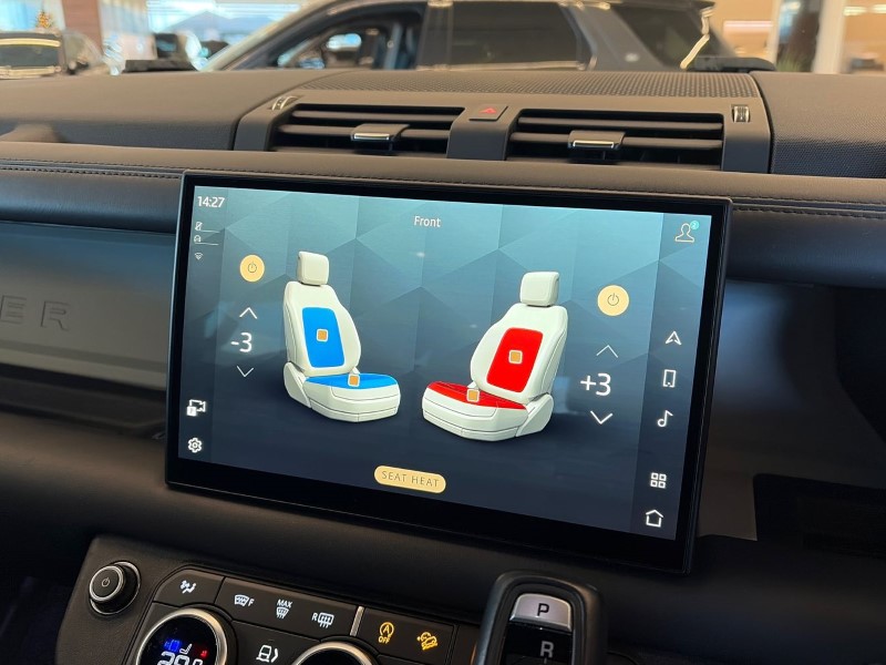 Used Land Rover Defender 2023 for sale - 77071183: Photo 37