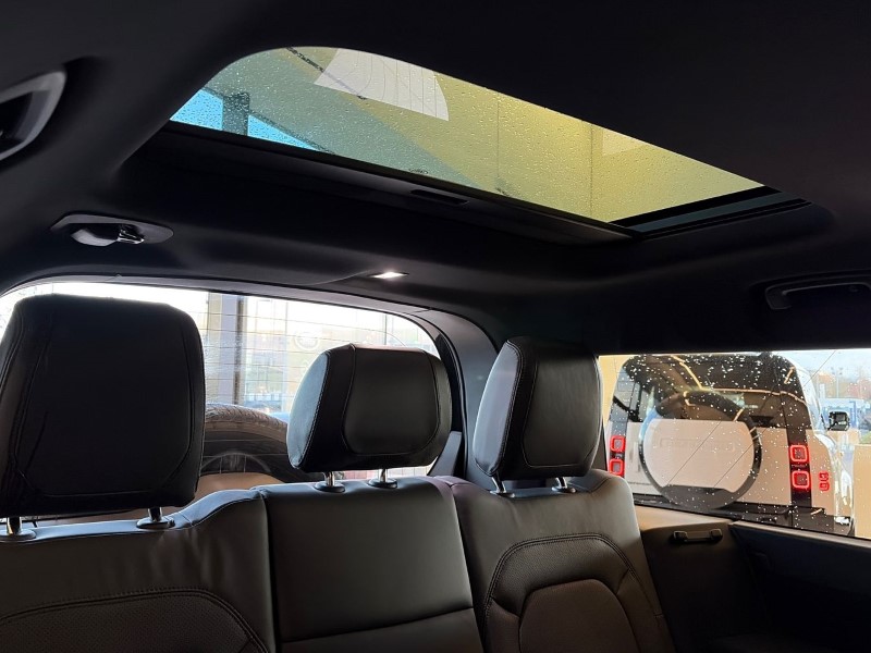 Used Land Rover Defender 2023 for sale - 77071183: Photo 58