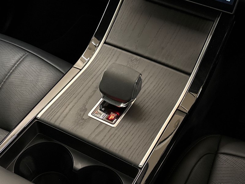 Used Land Rover Range Rover Evoque 2024 for sale - 76983963: Photo 13