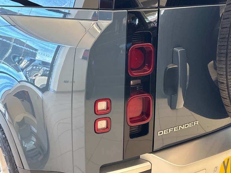 Used Land Rover Defender 2023 for sale - 78199144: Photo 20