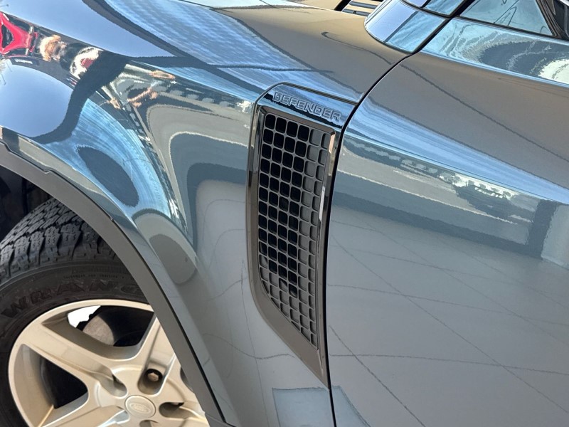 Used Land Rover Defender 2023 for sale - 78199144: Photo 21