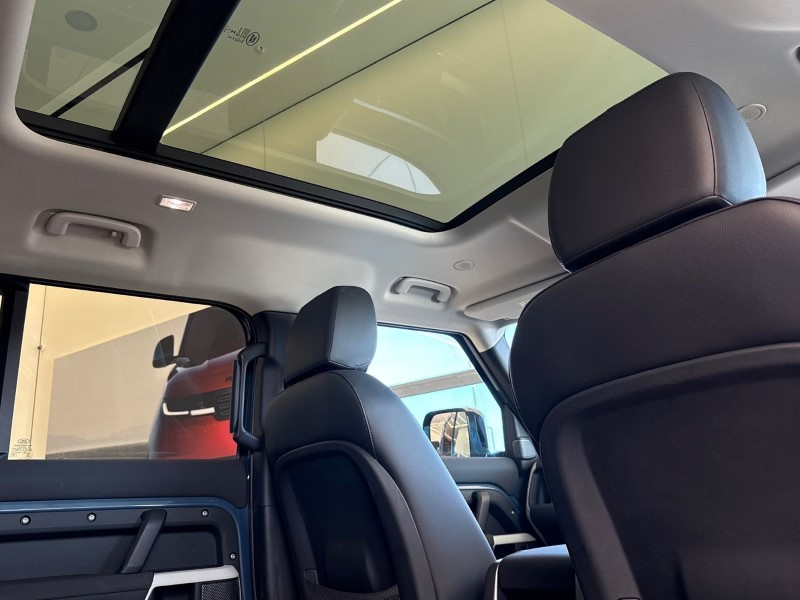 Used Land Rover Defender 2023 for sale - 78199144: Photo 22