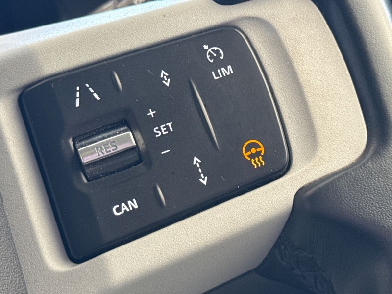 Used Land Rover Defender 2023 for sale - 78199144: Photo 28