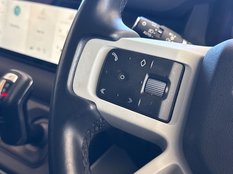 Used Land Rover Defender 2023 for sale - 78199144: Photo 29
