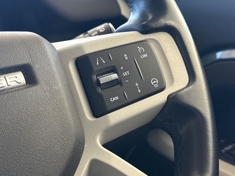 Used Land Rover Defender 2023 for sale - 78199144: Photo 30