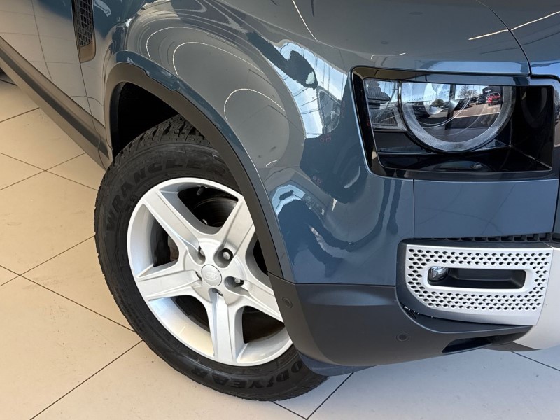 Used Land Rover Defender 2023 for sale - 78199144: Photo 38