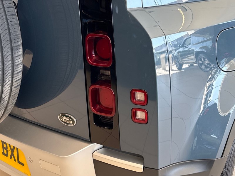 Used Land Rover Defender 2023 for sale - 78199144: Photo 43