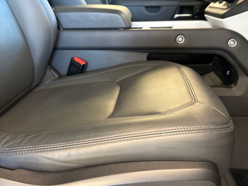 Used Land Rover Defender 2025 for sale - 77934542: Photo 25