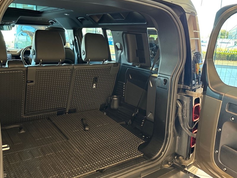 Used Land Rover Defender 2025 for sale - 77934542: Photo 38