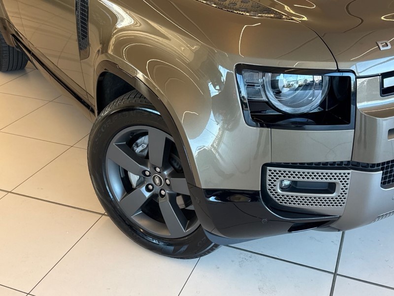 Used Land Rover Defender 2025 for sale - 77934542: Photo 40