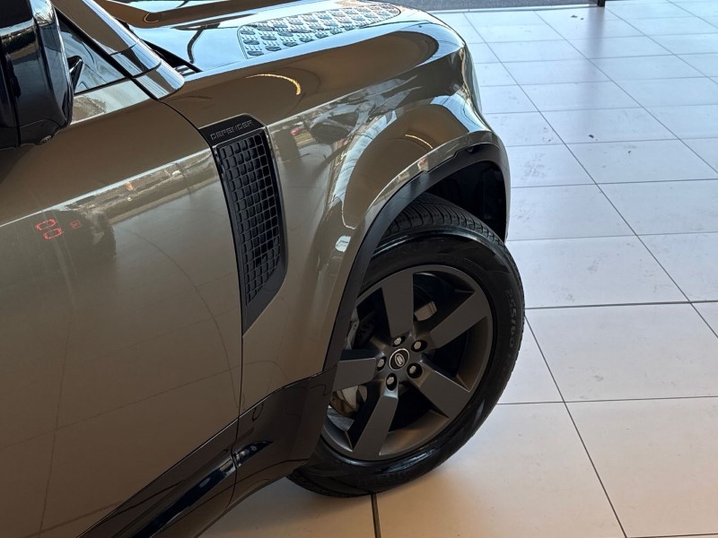 Used Land Rover Defender 2025 for sale - 77934542: Photo 47