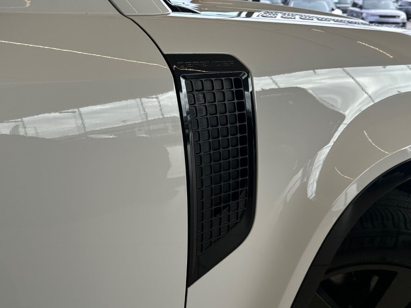 Used Land Rover Defender 2022 for sale - 77691011: Photo 20