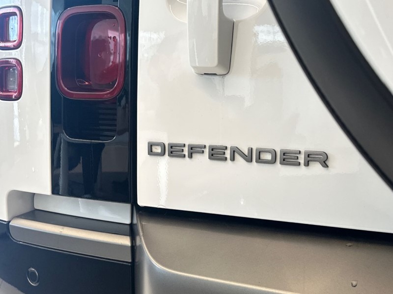 Used Land Rover Defender 2022 for sale - 77691011: Photo 46