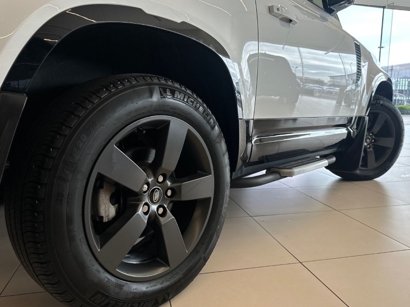 Used Land Rover Defender 2022 for sale - 77691011: Photo 48