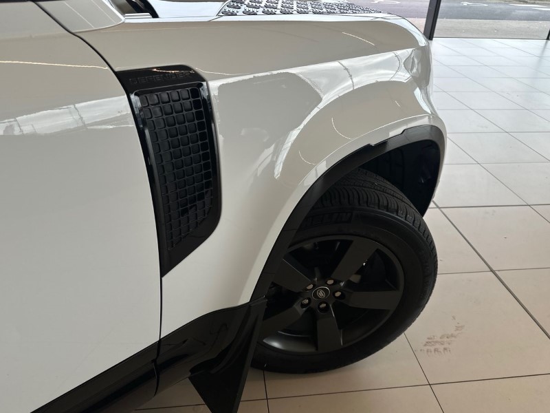 Used Land Rover Defender 2022 for sale - 77691011: Photo 49