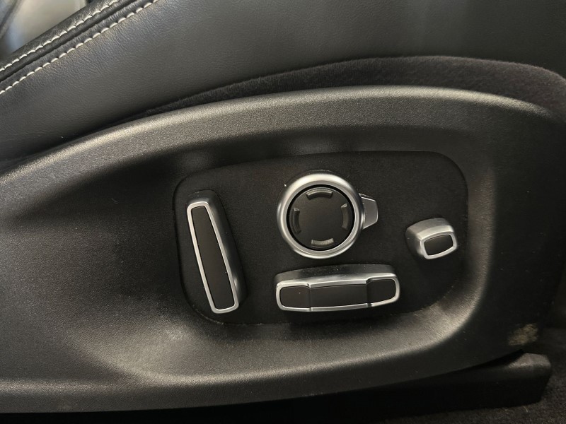 Used Jaguar E-Pace 2020 for sale - 77449940: Photo 24