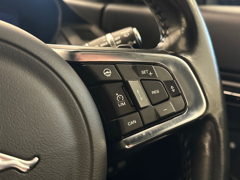 Used Jaguar E-Pace 2020 for sale - 77449940: Photo 29