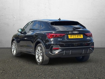 Used Audi Q3 2023 for sale - 78236136: Photo