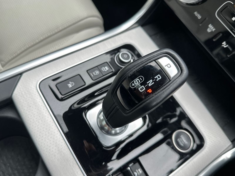 Used Jaguar XE 2023 for sale - 77367157: Photo 13