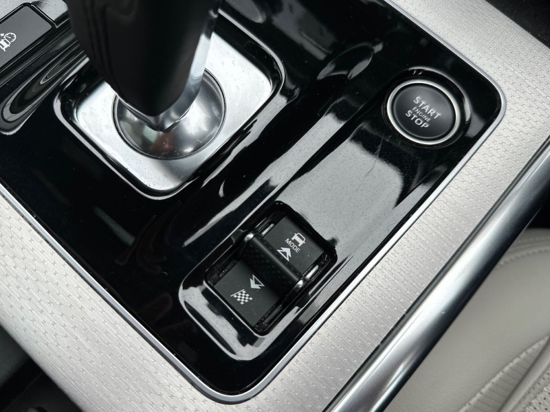 Used Jaguar XE 2023 for sale - 77367157: Photo 36