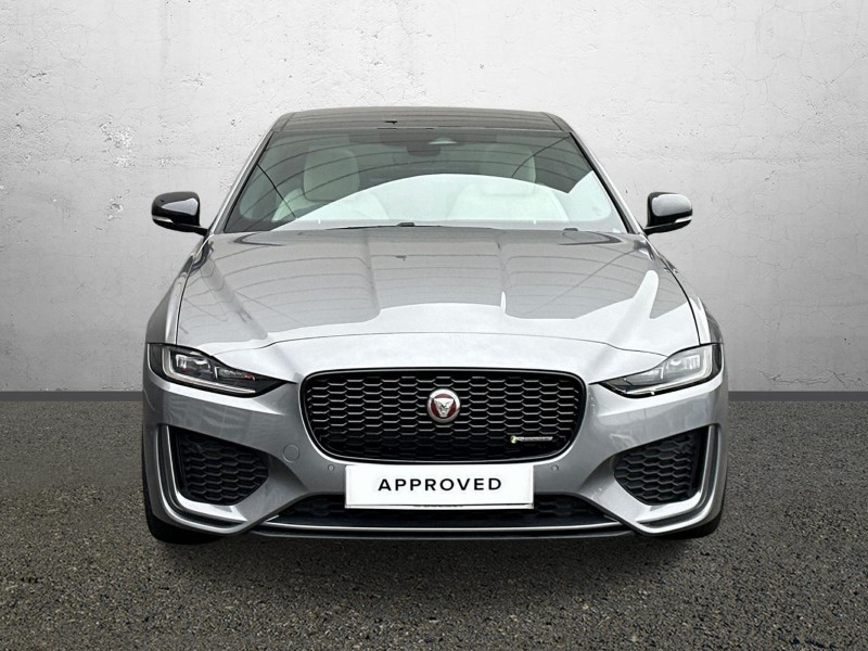 Used Jaguar XE 2023 for sale - 77367157: Photo 7