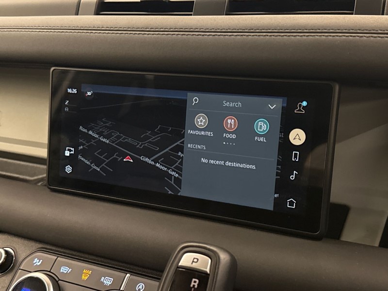 Used Land Rover Defender 2024 for sale - 76982125: Photo 11