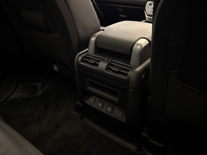 Used Land Rover Defender 2024 for sale - 76982125: Photo 18