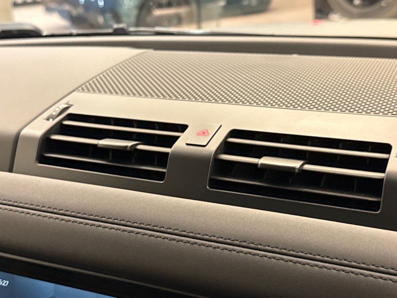 Used Land Rover Defender 2024 for sale - 76982125: Photo 36