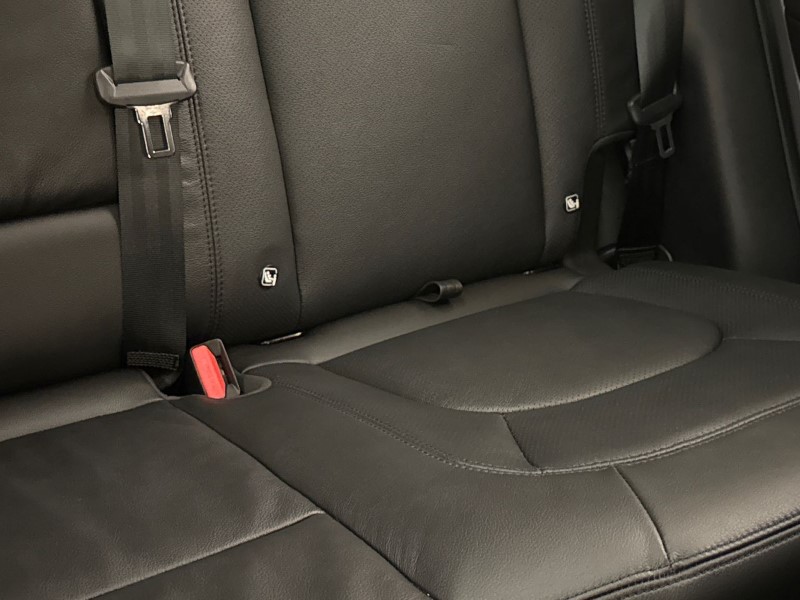 Used Land Rover Defender 2024 for sale - 76982125: Photo 37