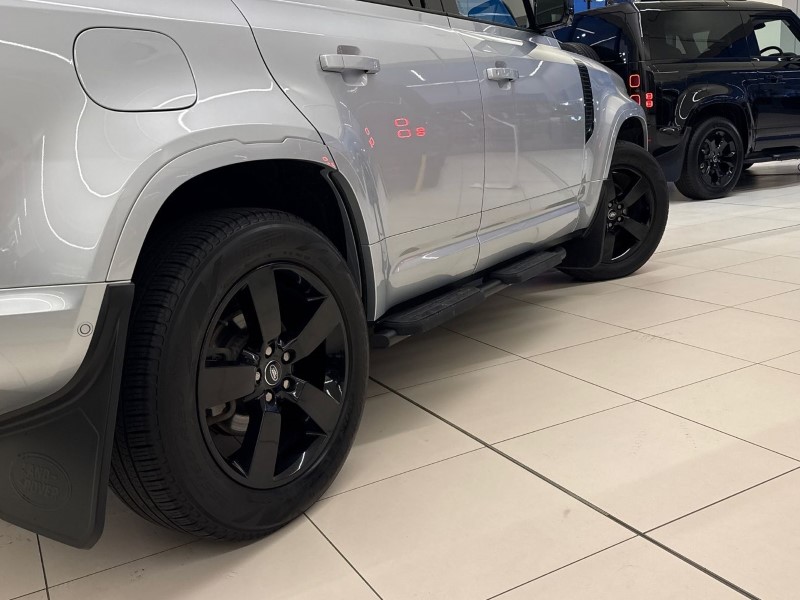 Used Land Rover Defender 2024 for sale - 76982125: Photo 47