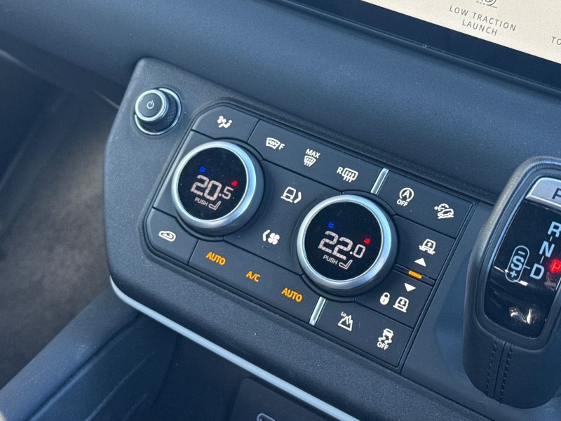 Used Land Rover Defender 2023 for sale - 77918097: Photo 31