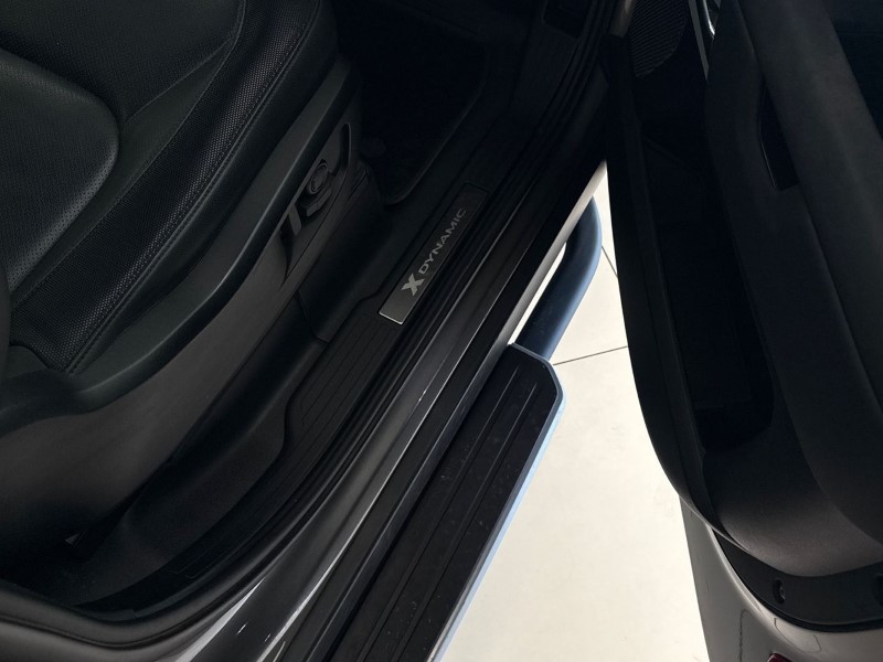 Used Land Rover Defender 2023 for sale - 77918097: Photo 36