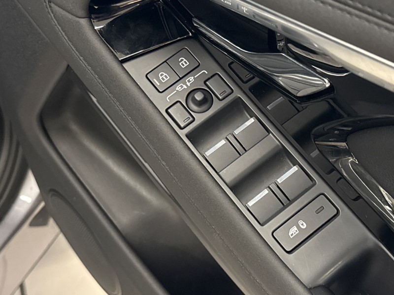 Used Land Rover Range Rover Evoque 2025 for sale - 76981448: Photo 22