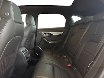 Used Jaguar F-Pace 2023 for sale - 79703382: Photo