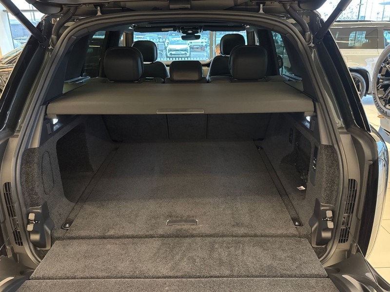 Used Land Rover Range Rover 2025 for sale - 77420528: Photo 10