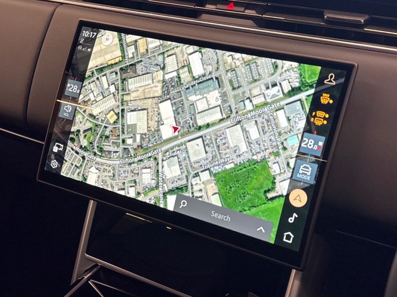 Used Land Rover Range Rover 2025 for sale - 77420528: Photo 11