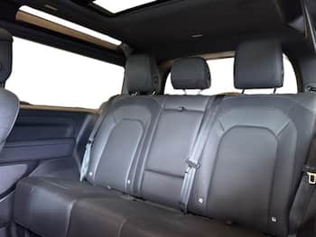Used Land Rover Defender 2023 for sale - 79636699: Photo