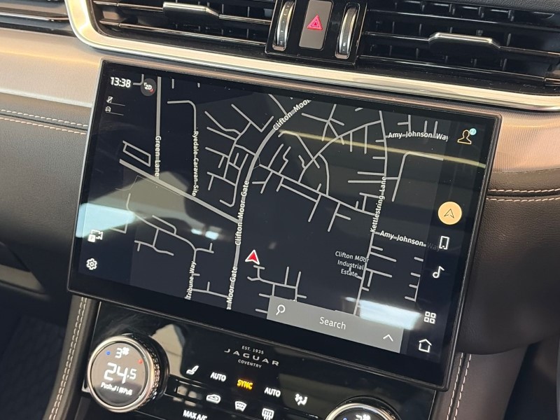 Used Jaguar F-Pace 2021 for sale - 77915613: Photo 31