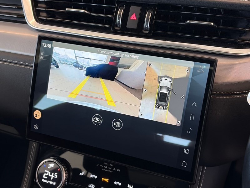 Used Jaguar F-Pace 2021 for sale - 77915613: Photo 32