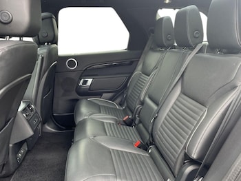 Used Land Rover Discovery 2023 for sale - 78804602: Photo
