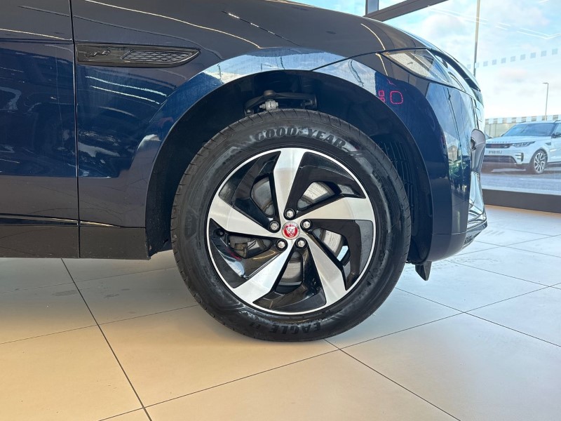 Used Jaguar F-Pace 2023 for sale - 76981937: Photo 8