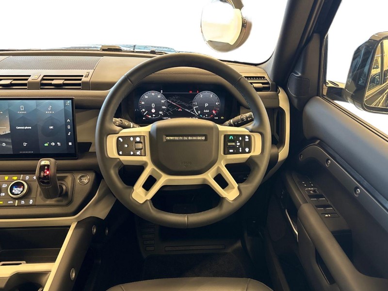 Used Land Rover Defender 2026 for sale - 77310627: Photo 15