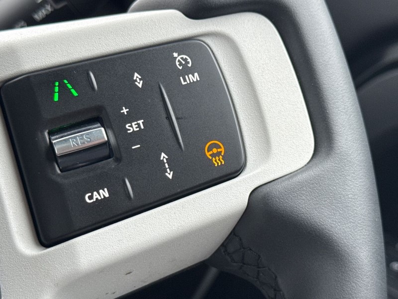 Used Land Rover Defender 2026 for sale - 77310627: Photo 27