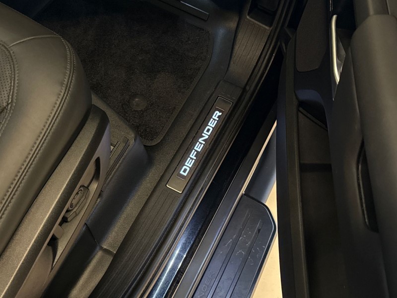 Used Land Rover Defender 2026 for sale - 77310627: Photo 37