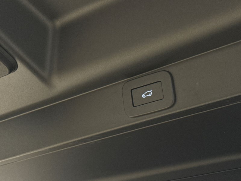 Used Land Rover Range Rover 2024 for sale - 77532275: Photo 38