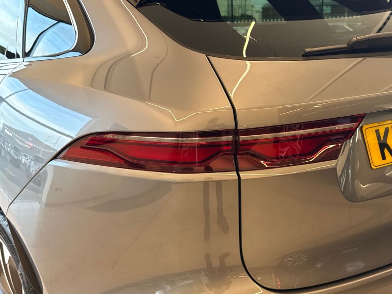 Used Jaguar F-Pace 2024 for sale - 76982390: Photo 19