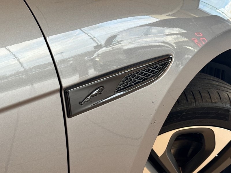 Used Jaguar F-Pace 2024 for sale - 76982390: Photo 20