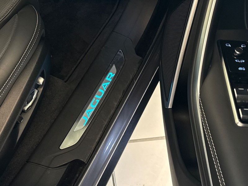 Used Jaguar F-Pace 2024 for sale - 76982390: Photo 37